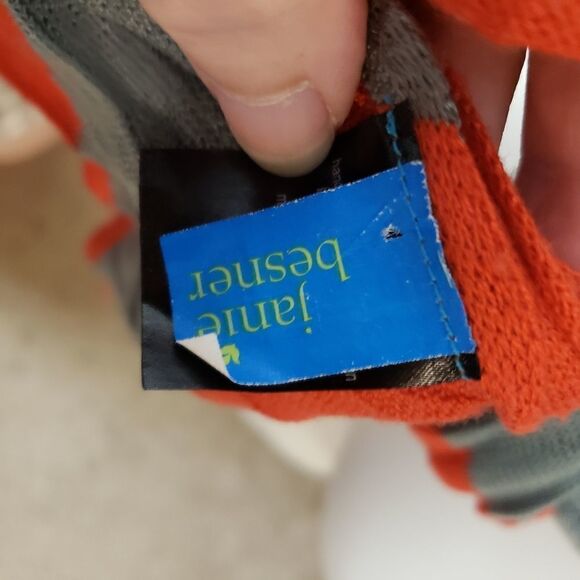 JANIE BESNER STRIPE SCARF RED GRAY - Picture 3 of 4